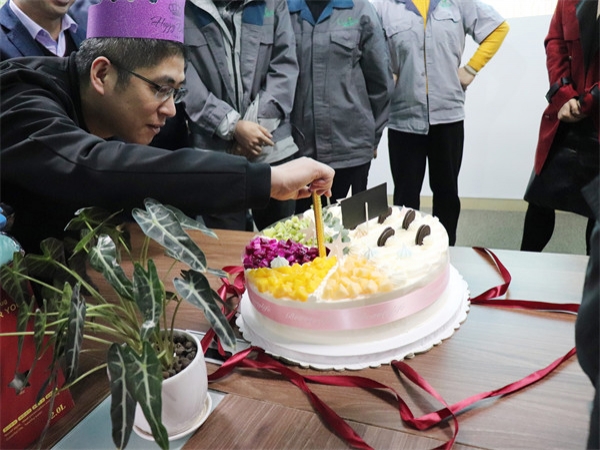 康拓員工生日會 | 溫暖時光，分享快樂！